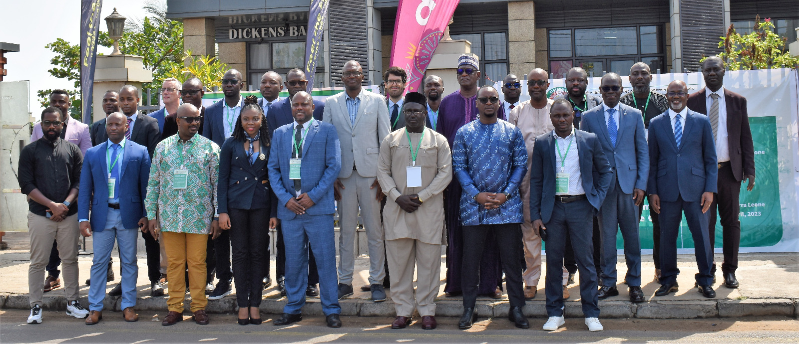 Lire la suite à propos de l’article 3 – 4/04/2023: Réunion du comité des Experts sur le le projet Amilcar Cabral