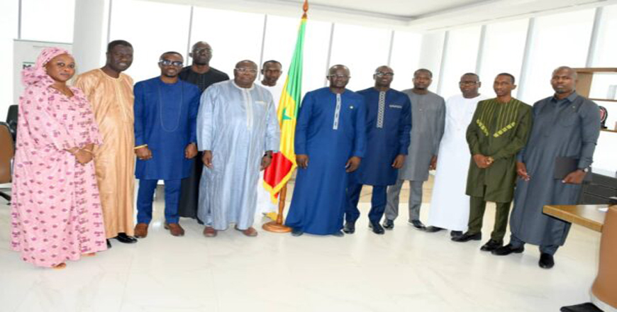 Lire la suite à propos de l’article 3-4 Juillet 2025: Mission de haut niveau pour accélérer la mise en œuvre de la phase 1 de la ligne ferroviaire Dakar -Bamako et du corridor multimodal Praia-Dakar-Abidjan